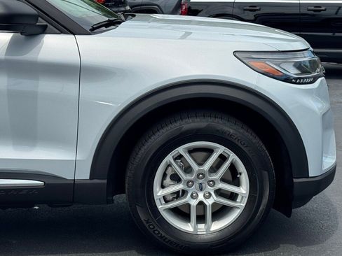 New 2025 Ford Explorer Active image 44