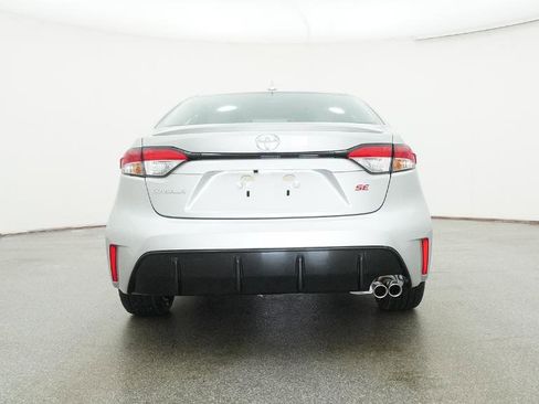 New 2026 Toyota Corolla SE image 18