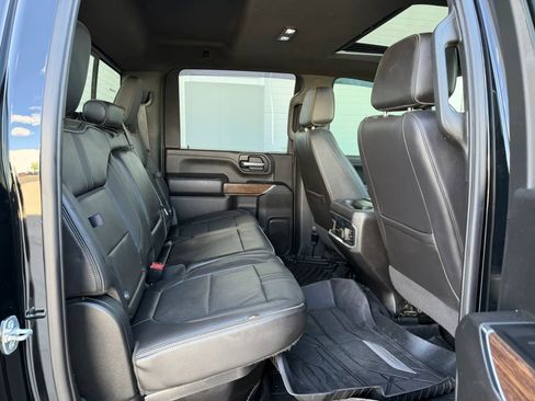 Used 2022 Chevrolet Silverado 3500 High Country AWD/4WD image 12