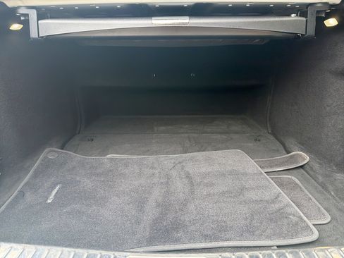 Used 2017 Mercedes-Benz S 550 Sedan image 22