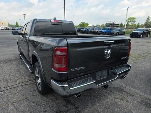 Used 2022 RAM 1500 Laramie AWD/4WD image 5