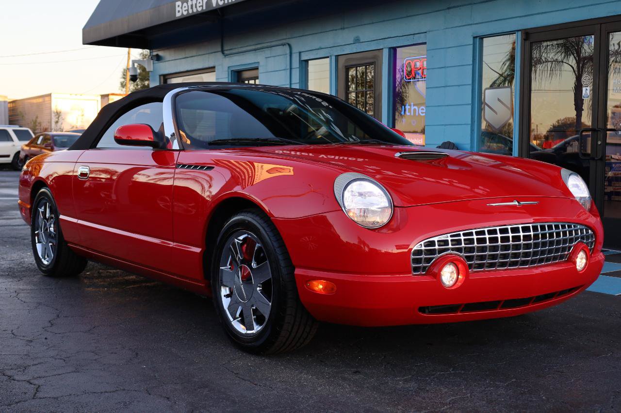 Used 2002 Ford Thunderbird RWD image 5
