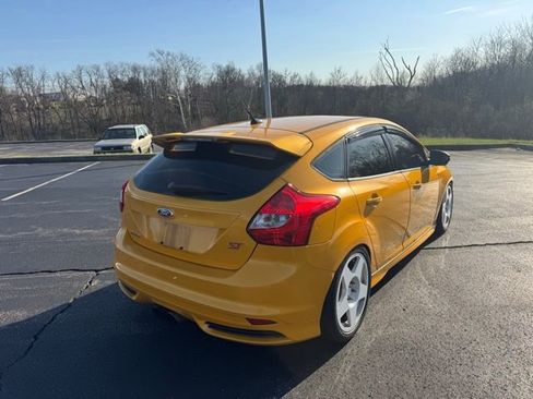 Used 2013 Ford Focus ST image 3