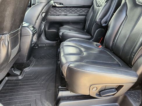 Used 2021 Hyundai Palisade Calligraphy image 9