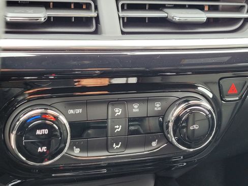 New 2026 Chevrolet Trax RS w/ Driver Confidence Package FWD image 16