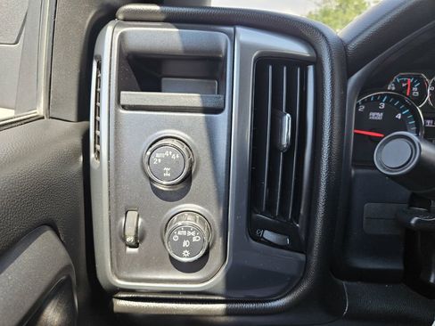 Used 2017 Chevrolet Silverado 1500 LT w/ LT Eassist Package image 20