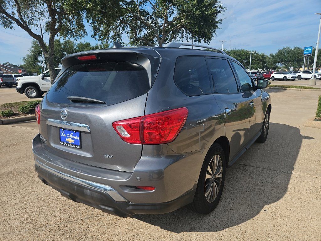 Used 2019 Nissan Pathfinder SV FWD image 5