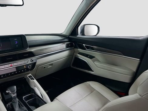 Certified 2022 Kia Telluride EX w/ EX Premium Package image 25