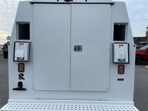 New 2025 Chevrolet Express 3500 w/ Power Convenience Package image 12