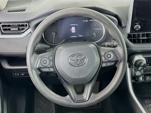 Used 2024 Toyota RAV4 XLE image 18