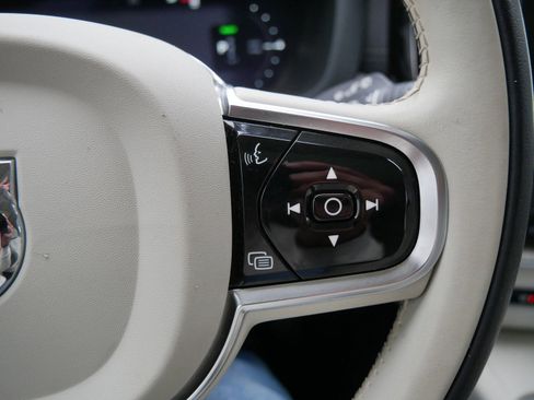 Used 2024 Volvo XC60 T8 Ultimate image 26