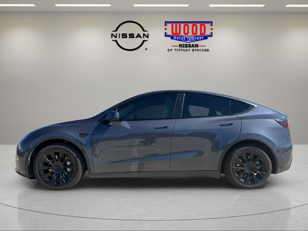 Used 2021 Tesla Model Y Long Range AWD/4WD image 3