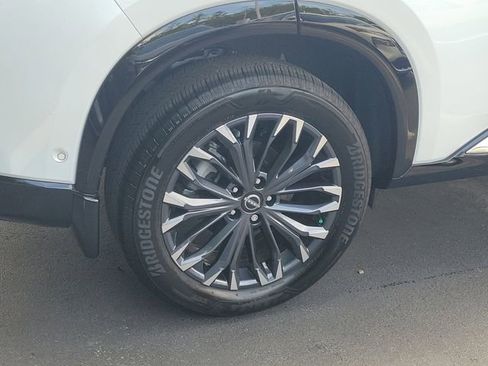 Used 2025 Nissan Rogue Platinum w/ Platinum Premium Package FWD image 7