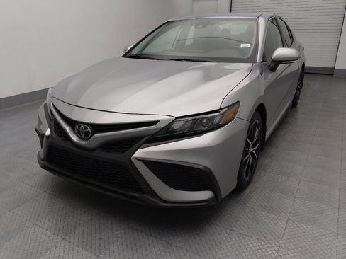 Used 2023 Toyota Camry SE FWD image 15