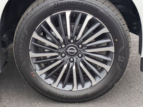 New 2026 Nissan Armada Platinum Reserve image 4