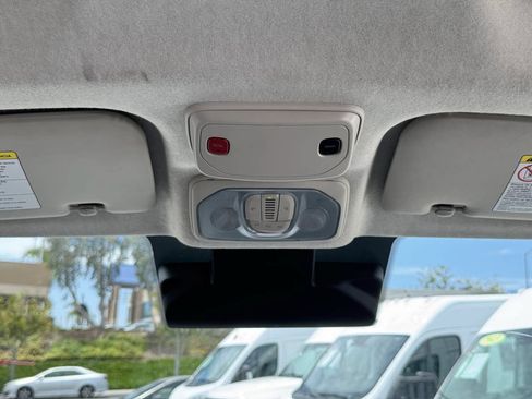 Used 2023 RAM ProMaster 2500 FWD image 23