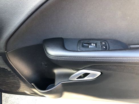 Used 2018 Dodge Challenger SXT w/ Blacktop Package image 15