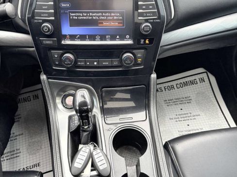 Used 2017 Nissan Maxima 3.5 SL image 15