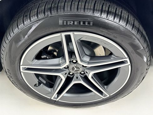 New 2026 Mercedes-Benz GLS 450 4MATIC image 35