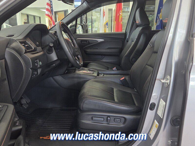 Used 2022 Honda Passport TrailSport image 7