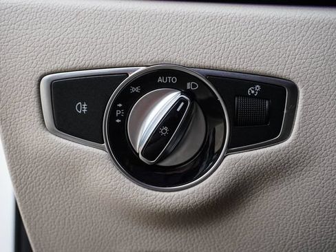 Used 2023 Mercedes-Benz E 450 4MATIC Sedan image 24