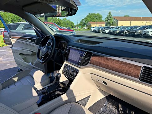 Used 2019 Volkswagen Atlas SEL Premium AWD/4WD image 23