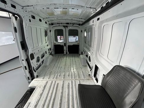 Used 2024 Ford Transit 250 148 Medium Roof RWD image 13