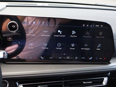 New 2026 Chevrolet Traverse LT w/ Driver Confidence Package image 9