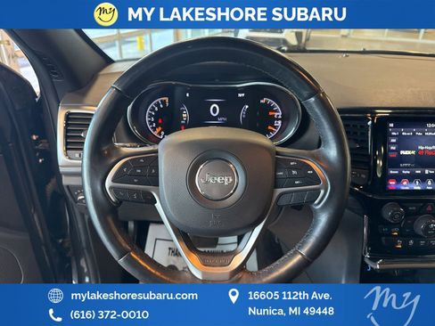 Used 2019 Jeep Grand Cherokee Altitude AWD/4WD image 20