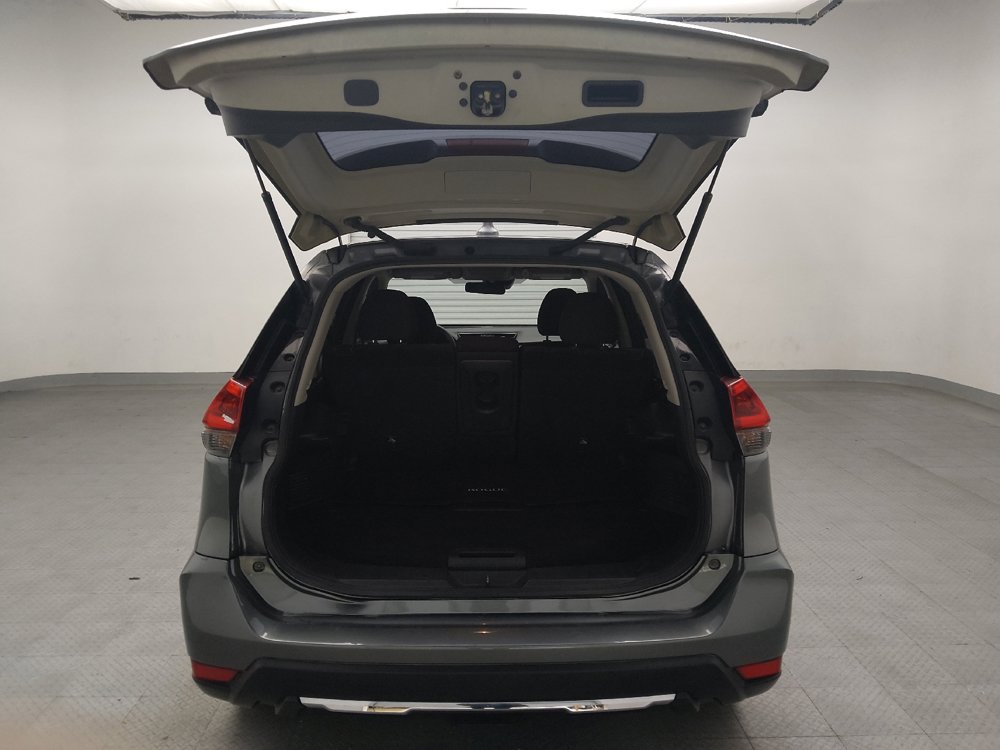 Used 2019 Nissan Rogue S FWD image 29