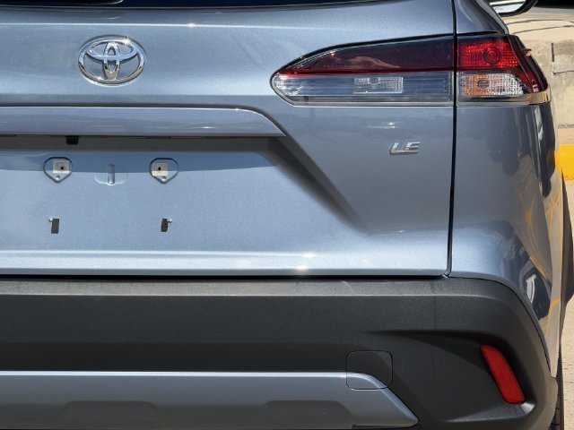 Certified 2026 Toyota Corolla Cross LE FWD image 8