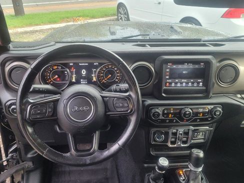 Used 2020 Jeep Wrangler Unlimited Sport AWD/4WD image 15