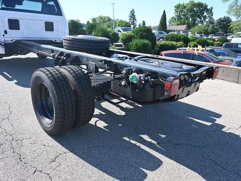 New 2026 RAM 5500 Tradesman AWD/4WD image 13