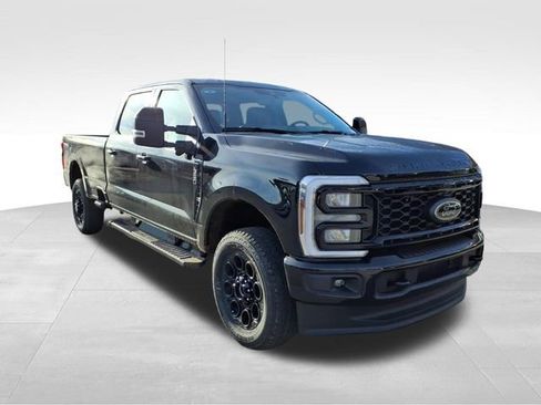 New 2026 Ford F350 Lariat w/ Black Appearance Package image 14
