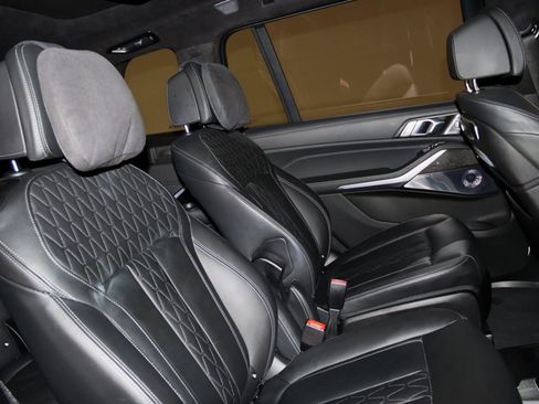 Used 2024 BMW X7 M60i image 77