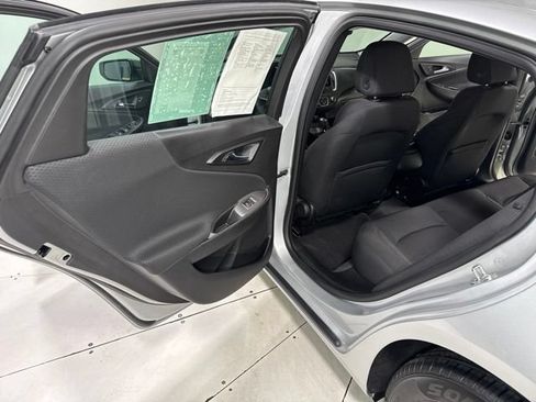 Used 2019 Chevrolet Malibu LS FWD image 21
