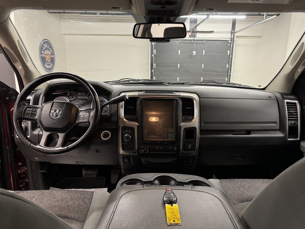Used 2013 RAM 2500 SLT w/ Luxury Group AWD/4WD image 30