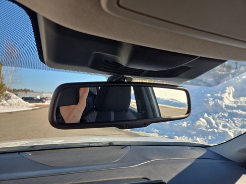 New 2026 Nissan Sentra SV w/ SV Convenience Package image 25