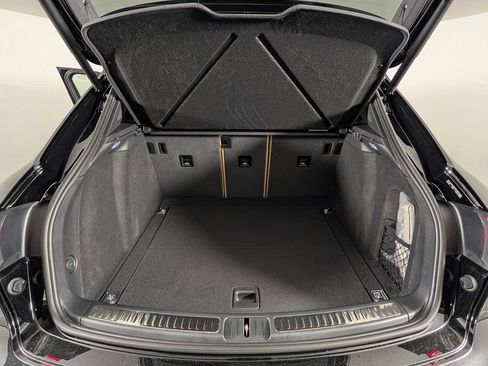New 2026 Porsche Macan S AWD/4WD image 17