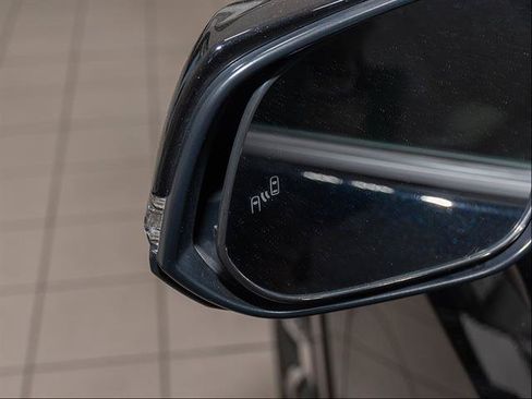 Used 2024 Toyota RAV4 SE w/ Weather & Moonroof Package AWD/4WD image 8