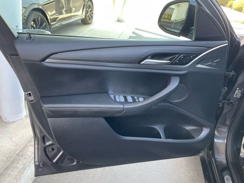Used 2023 BMW X4 xDrive30i w/ M Sport Package image 15