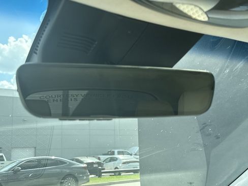 Used 2025 Genesis GV70 3.5T Sport w/ Sport Advanced Package image 28