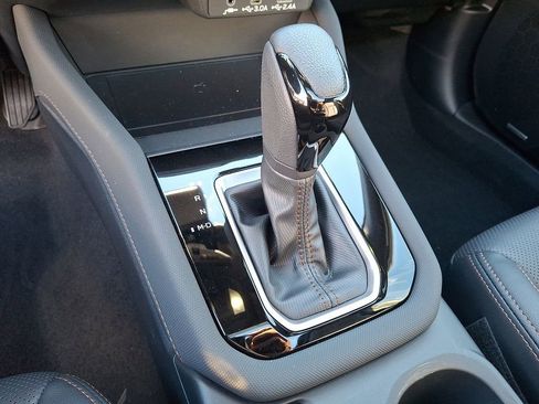 Used 2025 Subaru Forester Touring image 14