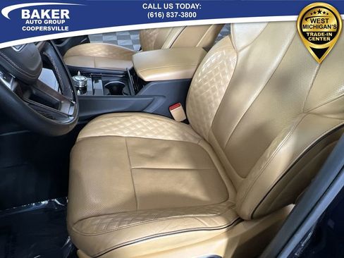 Used 2023 Jeep Grand Cherokee Summit w/ Luxury Tech Group V image 21