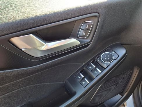 Used 2022 Ford Escape SEL w/ SEL Stealth AWD Package image 29