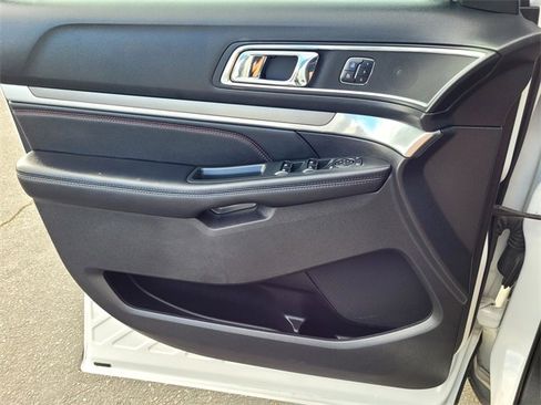 Certified 2017 Ford Explorer Sport w/ Equipment Group 401A image 15