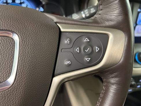 Used 2019 GMC Acadia Denali w/ Technology Package image 22
