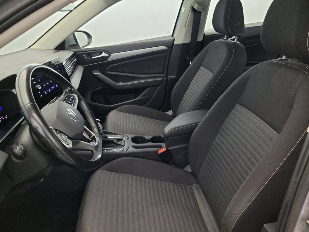 Used 2025 Volkswagen Jetta S FWD image 17