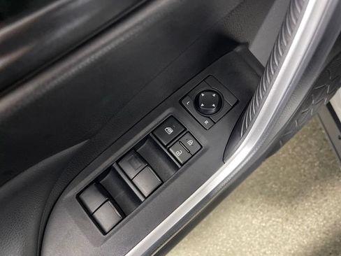 Certified 2022 Toyota RAV4 LE FWD image 16