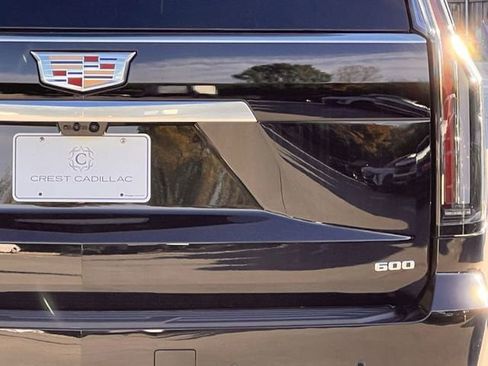 New 2026 Cadillac Escalade ESV Luxury image 5